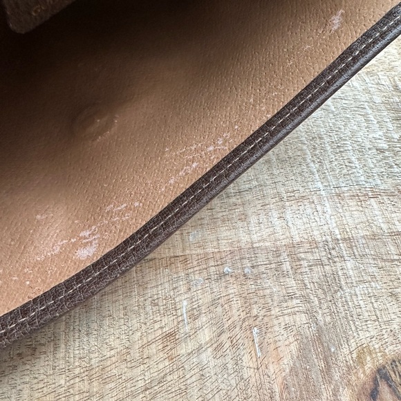 Vintage Gucci monogram clutch - Picture 13 of 15